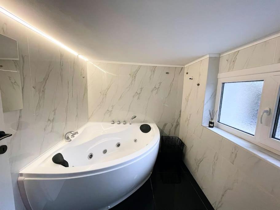 Stylish Loft Nicol In The Center -1fl Appartement Thessalonique